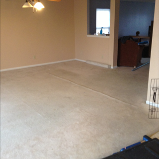 Carpet Was So Loose That 3 Inches Were Cut Out – Indianapolis Carpet Repair Uses the RIGHT Tools!